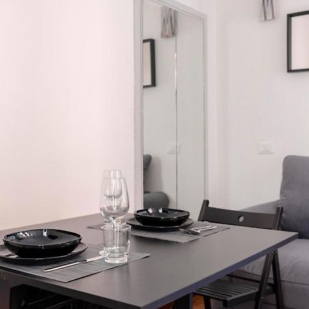 Art House Centro Storico Luxury Apartment Рим Екстериор снимка